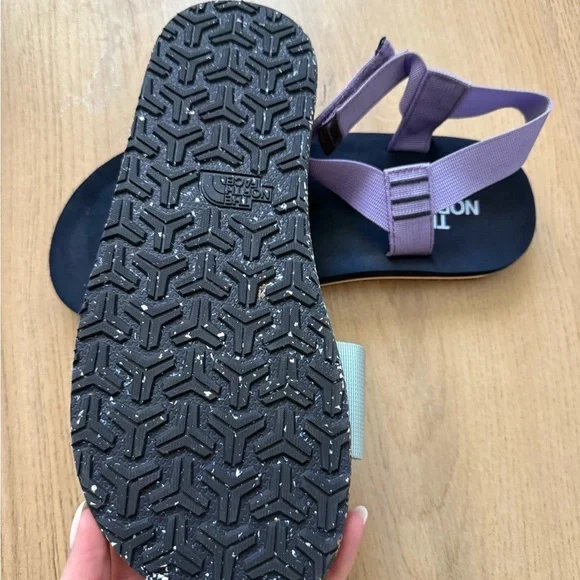 The North Face Women's Skeena Sandals - Picture 2 of 3